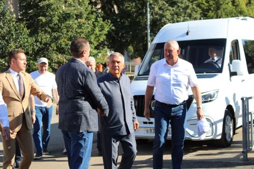 Татарстан Рәисе Зәйдә яңа көрәш сараенда булды