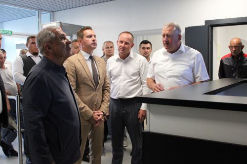 Татарстан Рәисе Зәйдә яңа көрәш сараенда булды