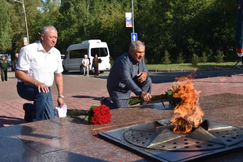 Югары нәтиҗәләр һәм зур перспективалар: Рөстәм Миңнеханов Зәйдә булды