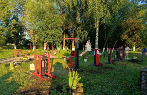 В селе Средний Багря Заинского района установили уличные тренажеры