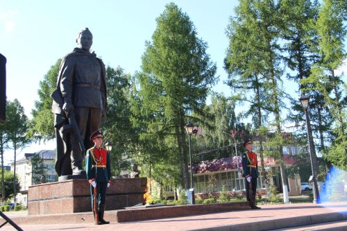 Югары нәтиҗәләр һәм зур перспективалар: Рөстәм Миңнеханов Зәйдә булды