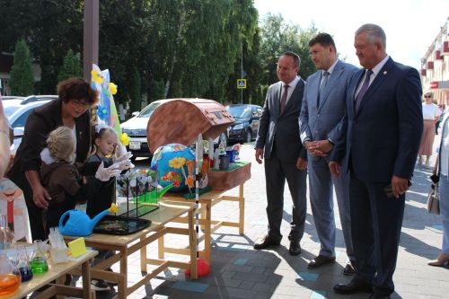 Педагоги Заинского района делились опытом на августовской конференции