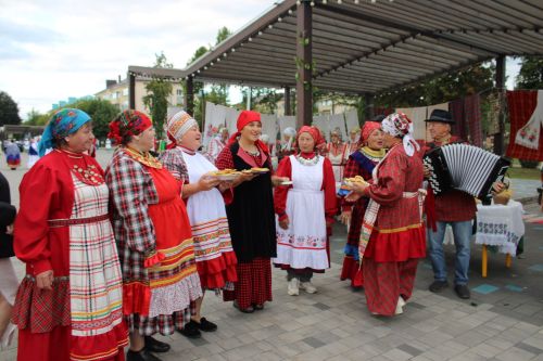 «Хезмәт һәм батырлык» фестивале: Зәйдә хезмәт кешеләрен хөрмәтләделәр