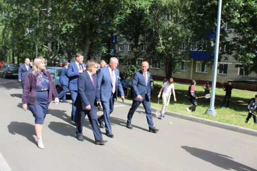 Зәйлеләр Казан һәм Энергетиклар урамнарындагы  ишегалларының яңаруын  билгеләп үттеләр