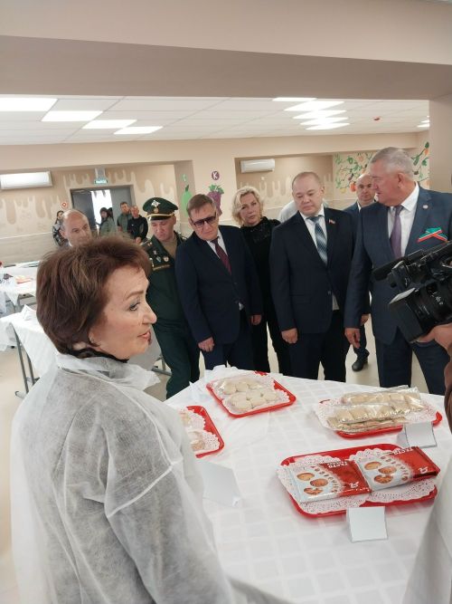 Зәйнең 6нчы мәктәбе ашханәсе капиталь ремонттан соң тантаналы төстә ачылды