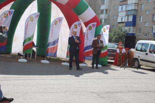 Зәйлеләр Казан һәм Энергетиклар урамнарындагы  ишегалларының яңаруын  билгеләп үттеләр