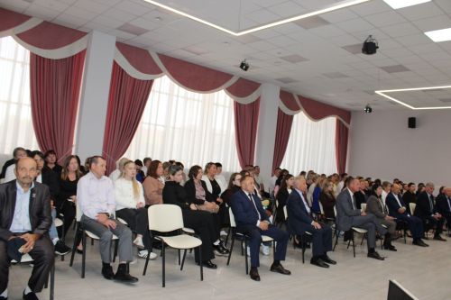 Зәйдә район активы белән очрашу узды