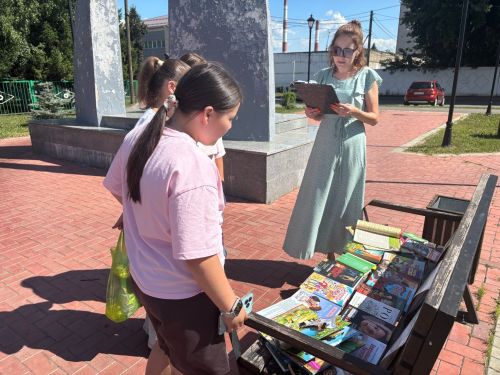 «Укучы эскәмия»: Зәйдә китап бәйрәме үтте