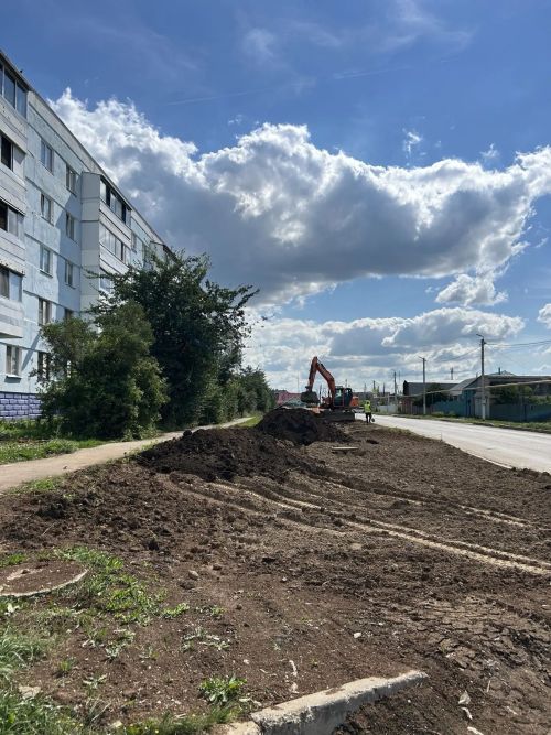 Зәй районы башлыгы социаль әһәмияткә ия объектларда төзелеш һәм ремонт эшләренең барышы белән танышты