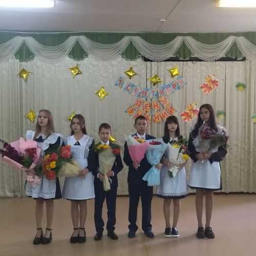 Югары Мәлем мәктәбендә беренче кыңгырау чыңлады