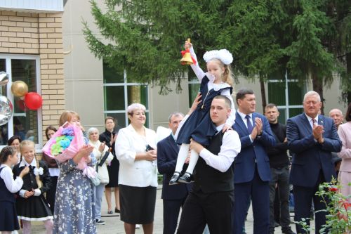 Зәй мәктәпләрендә Белем көне бәйрәме гөрләде