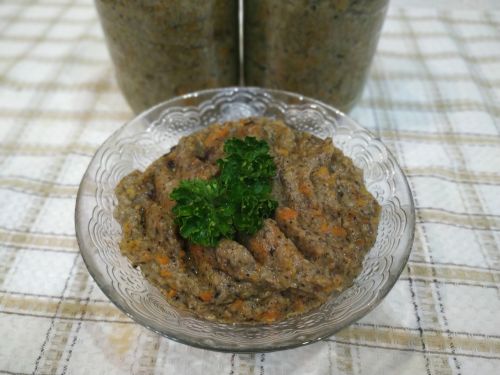 Әбиләрдән калган рецепт буенча гөмбә уылдыгы