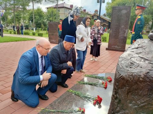 Ялчыгол укуларында катнашучылар Зәйнең истәлекле урыннарын карадылар