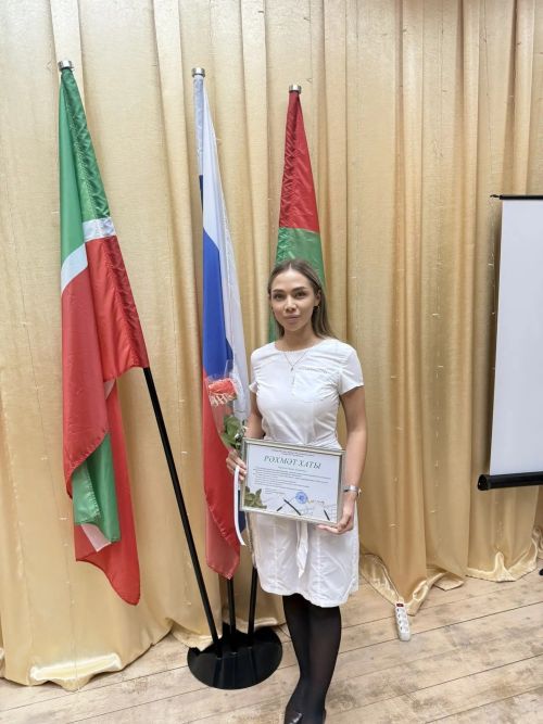 Заведующую Сармашбашского ФАПа наградили за работу с жителями села