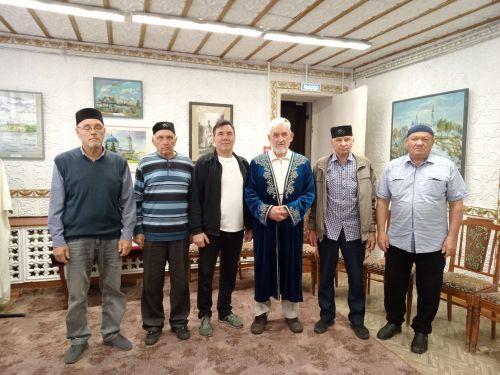 В Заинском краеведческом музее открылась выставка памяти Сагита хазрата Камалова