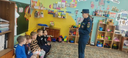 Зәй мәктәпләрендә һәм бакчаларында гадәттән тыш хәлләр вакытында эш итү тәртибе тикшерелде