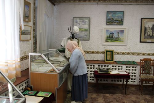 В Заинском краеведческом музее открылась выставка памяти Сагита хазрата Камалова
