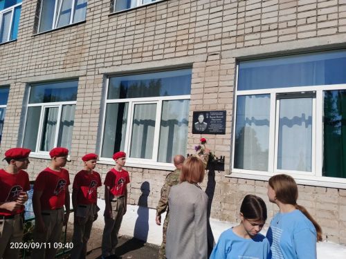 Александр Бистәсе мәктәбендә хәрби офицер катнашында батырлык дәресе узды