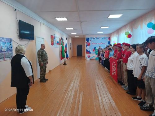 Александр Бистәсе мәктәбендә хәрби офицер катнашында батырлык дәресе узды