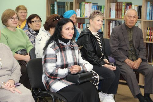 Зәйдә Алсу Туйчинаның “Күңел чагылышында” шәхси күргәзмәсе ачылды