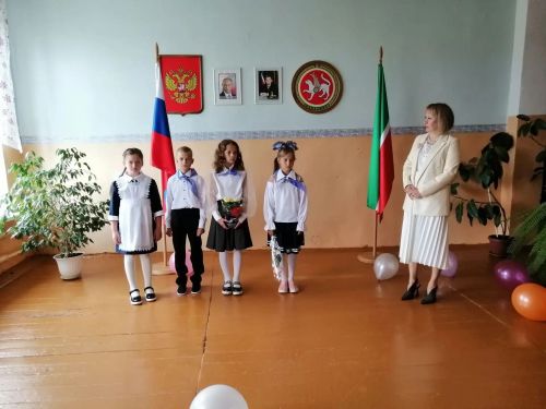 Александр Бистәсе мәктәбендә беренче сыйныфка ике укучы килде