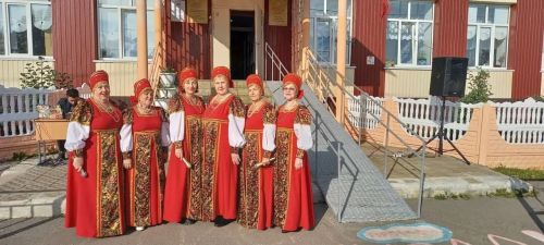 Зәйдә “Ивушка” ансамбле сайлаучыларны матур җырлары белән сөендерде