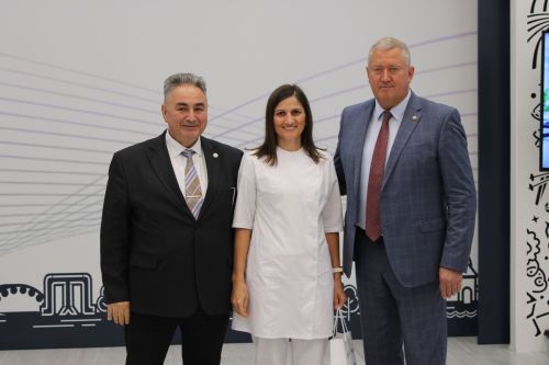 Зәйдә сәламәтлек саклау тармагына эшкә килгән яшь белгечләрне хөрмәтләделәр