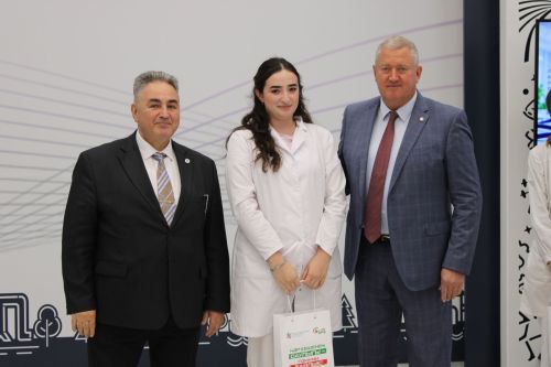 Зәйдә сәламәтлек саклау тармагына эшкә килгән яшь белгечләрне хөрмәтләделәр