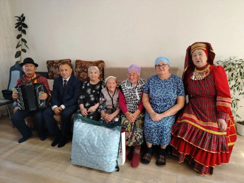 Зәйдә Анастасия Иванованы 94 яше белән котладылар