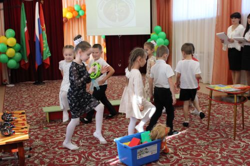 Зәйнең «Каенкай» балалар бакчасы 45 еллыгын билгеләп үтте