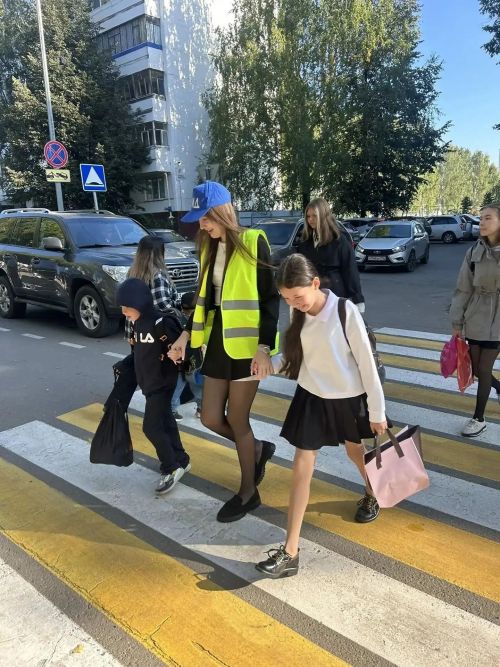 Зәй  укучылары “Куркынычсыз юл кичү” акциясендә катнаштылар