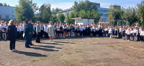 Зәй 2нче  мәктәбендә өйрәнү эвакуациясе: шартлы янгыннан - реаль күнекмәләргә