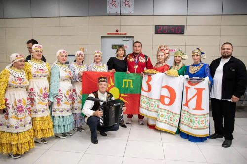 Чемпиона мира Радика Салахова встретили заинцы в Казани