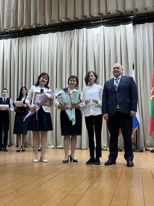 Вручение гранта главы района «Одарённый учитель – одарённый ученик»