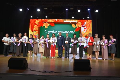 День учителя в Заинске