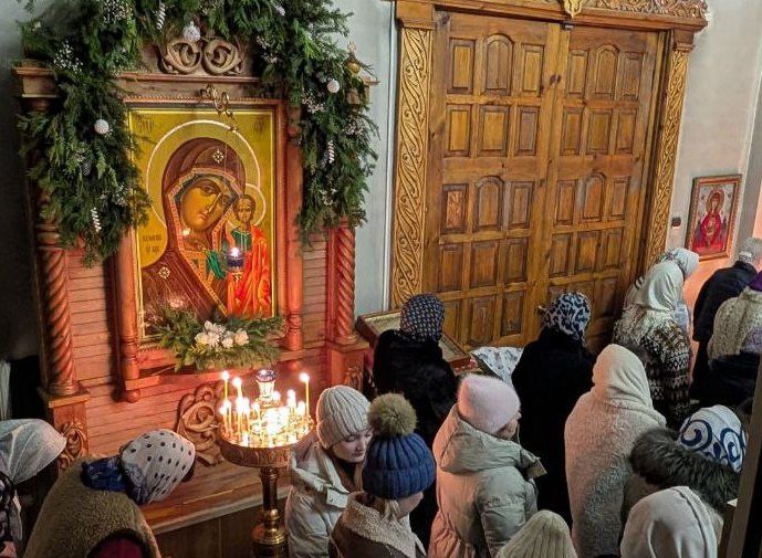 В храмах Заинского благочиния прошли Рождественские богослужения