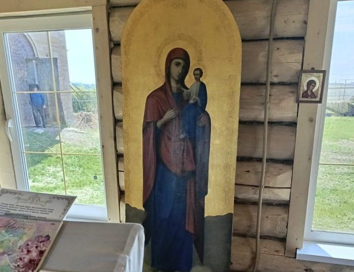 Чудотворная икона Божией Матери «Одигитрия» прибыла в Крестовоздвиженскую церковь