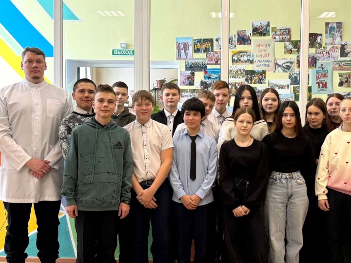 Заинские подростки узнали секреты здоровья от педиатра на встрече «Код здоровья»