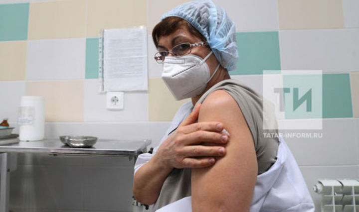 В Татарстане массовые прививки от коронавируса начнутся в 2021 году