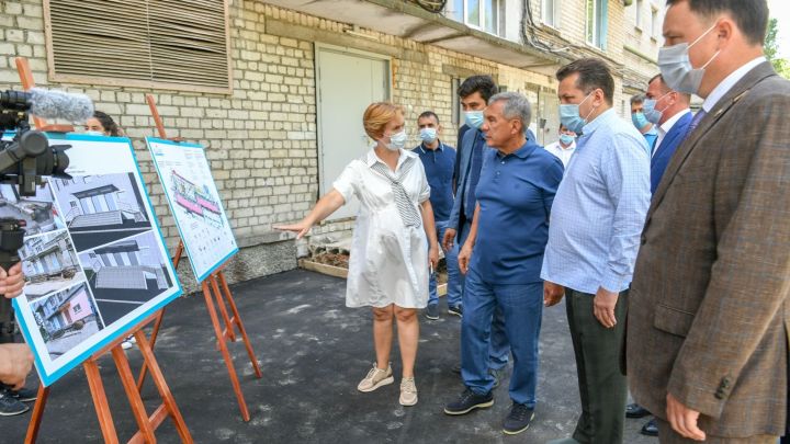 Рустам Минниханов призвал учитывать интересы жителей на всех этапах реализации программы "Наш двор"