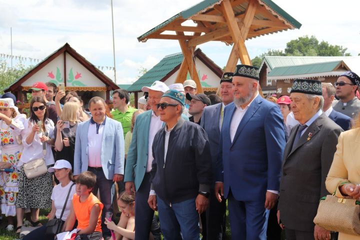 Заинское подворье посетили Президент РТ Рустам Минниханов и Государственный Советник республики Минтимер Шаймиев