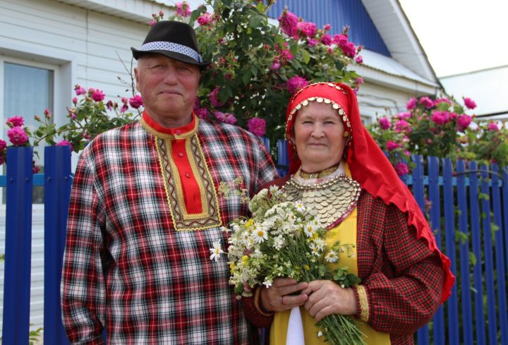 Свадьба в Петров день: 48 лет назад в Заинском районе родилась одна из кряшенских семей