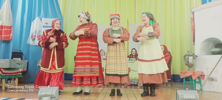 Югарыбагражлылар “Әйлән-бәйлән” фестиваленә кушылды