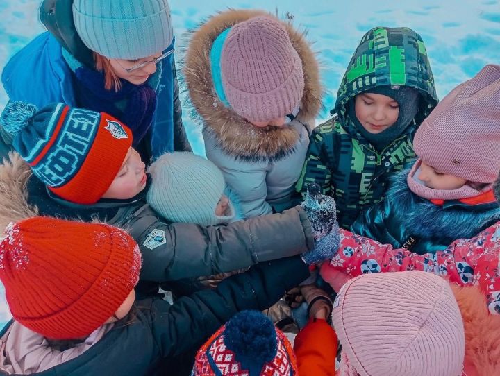 Заинские школьники в зимние каникулы смогут отдохнуть в дворовом лагере