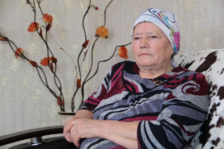 Мари милләтеннән булган ханым татар авылында күркәм гомер итә