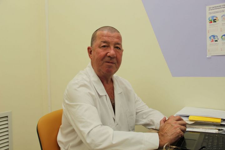 Табиб-фтизиатр Фалыйх Зәйнуллин: «Туберкулез айлар буе беленмәскә мөмкин»