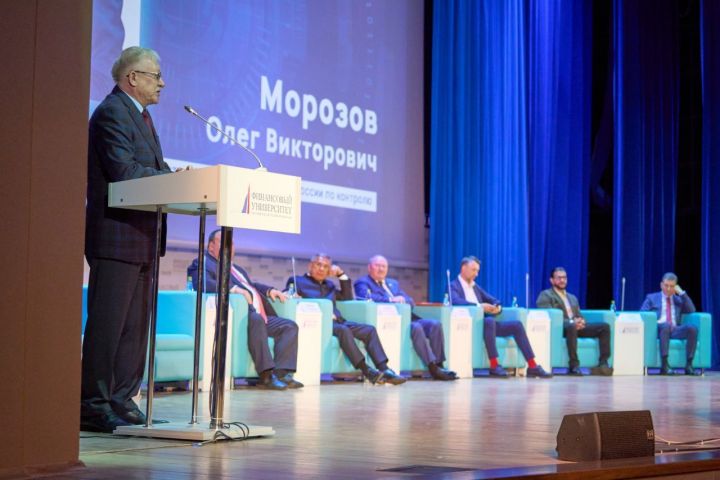 Олег Морозов: на молодёжном форуме «Мост Москва – Татарстан» рассказал о пяти факторах успеха