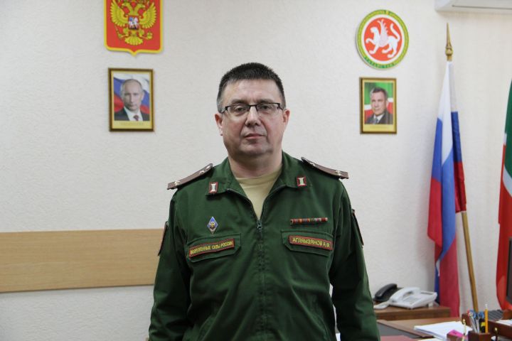 Военный комиссар города Заинск и Заинского района разъяснил принципы весеннего призыва