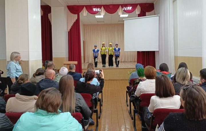 В Заинском районе Татарстана усилили работу по профилактике детской дорожной безопасности