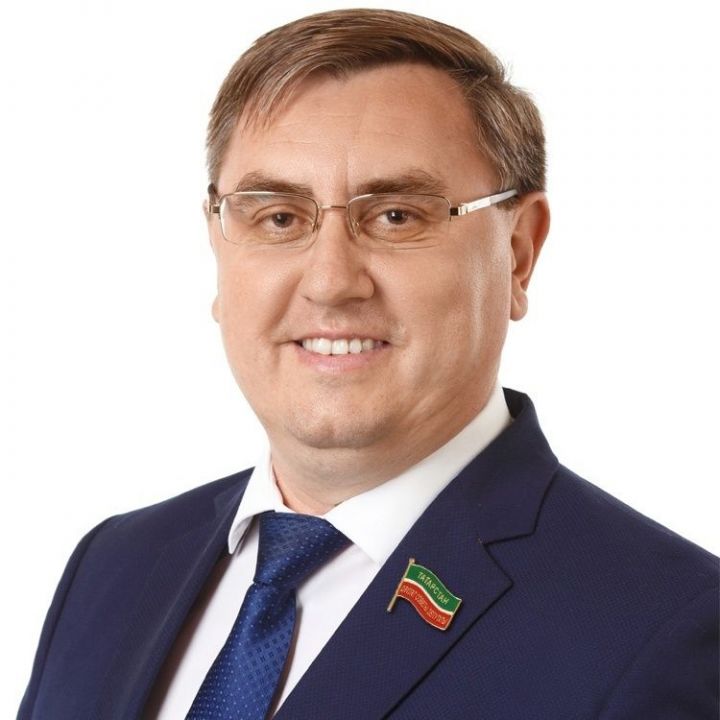 ТР Дәүләт Советы депутаты Николай Нефедовның бәйрәм котлавы